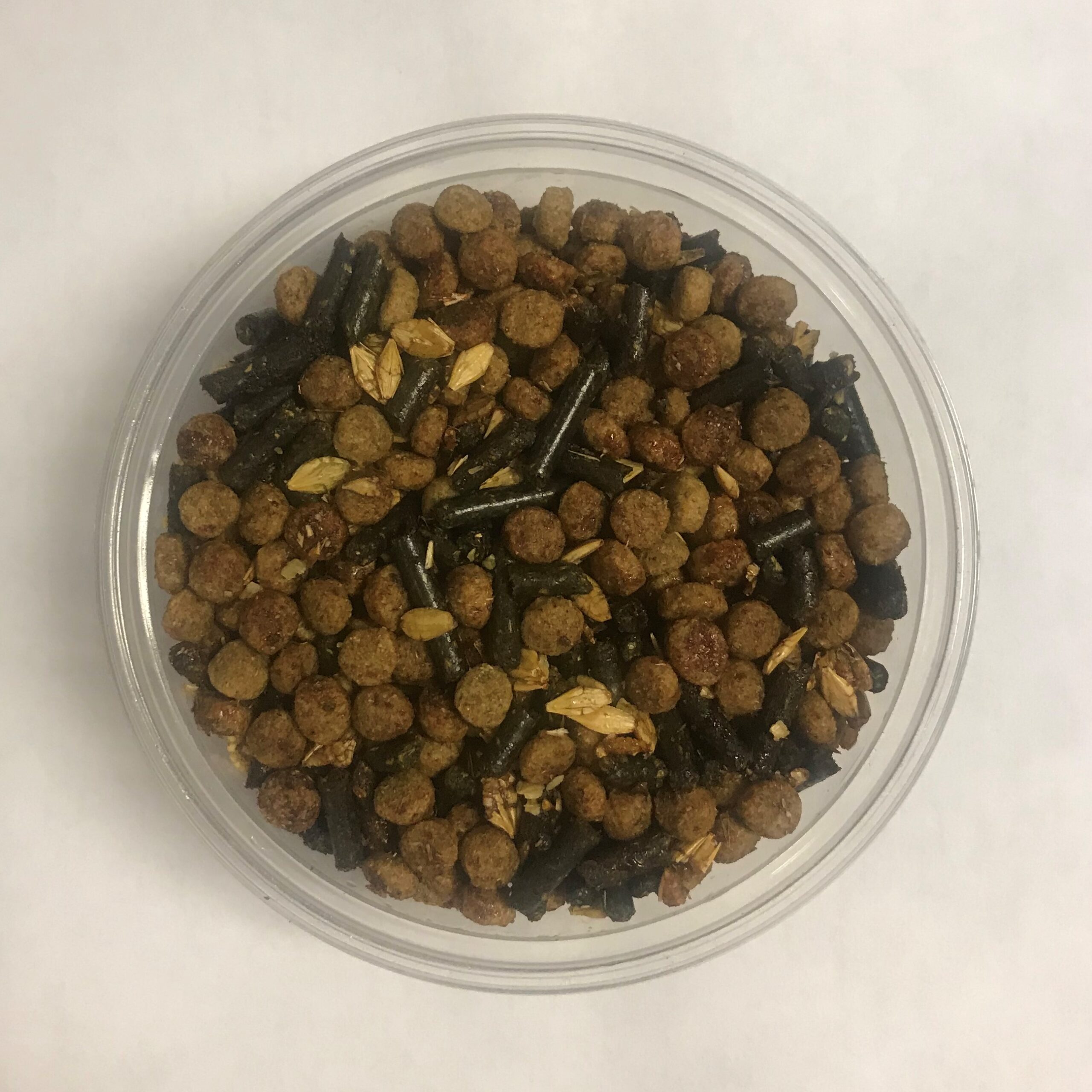 Horse feed pellets formulated for equine nutrition - Star Milling Co.